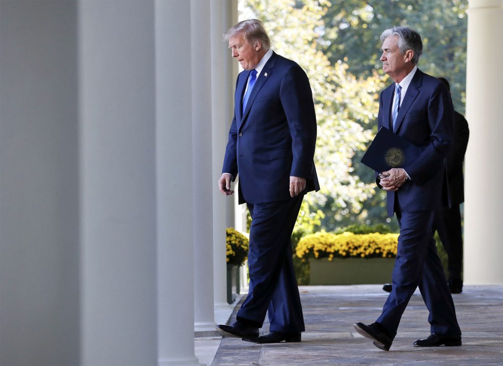251028-donald-trump-jerome-powell-zz-9a99f2.jpg
