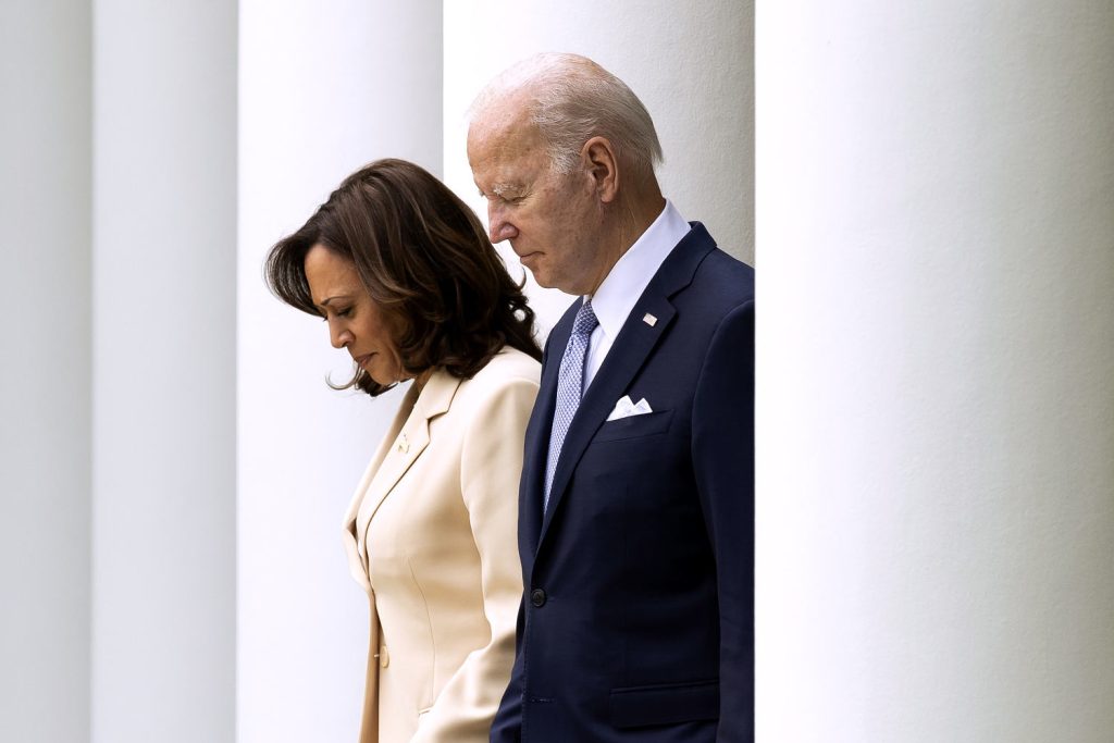240927-kamala-harris-joe-biden-cs-eb18c1.jpg