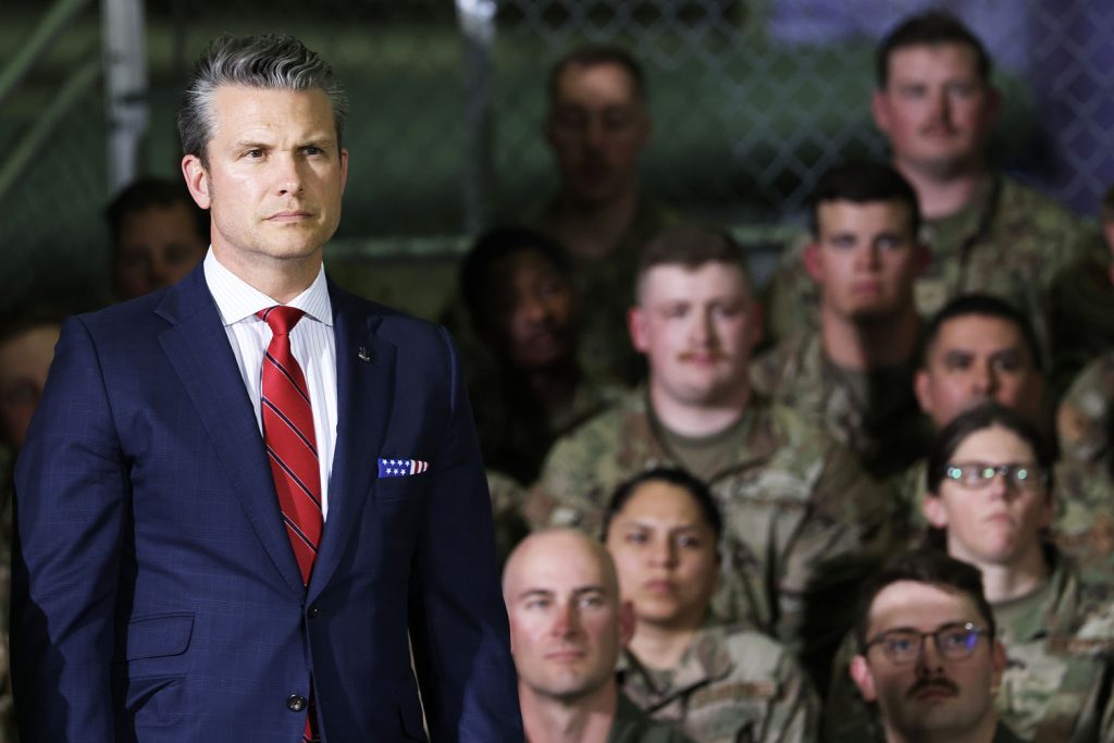 250919-hegseth-rs-9f88dc.jpg
