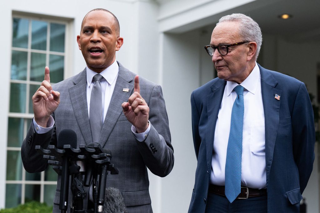 250930-Chuck-Schumer-and-Hakeem-Jeffries-rs-dae6b5.jpg