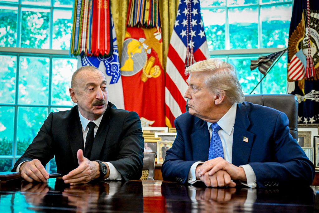 251002-Donald-Trump-Ilham-Aliyev-ch-1144-e50d7c.jpg