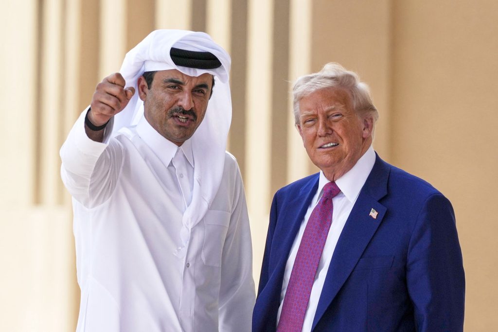 251002-trump-qatar-ch-1103-60c897.jpg