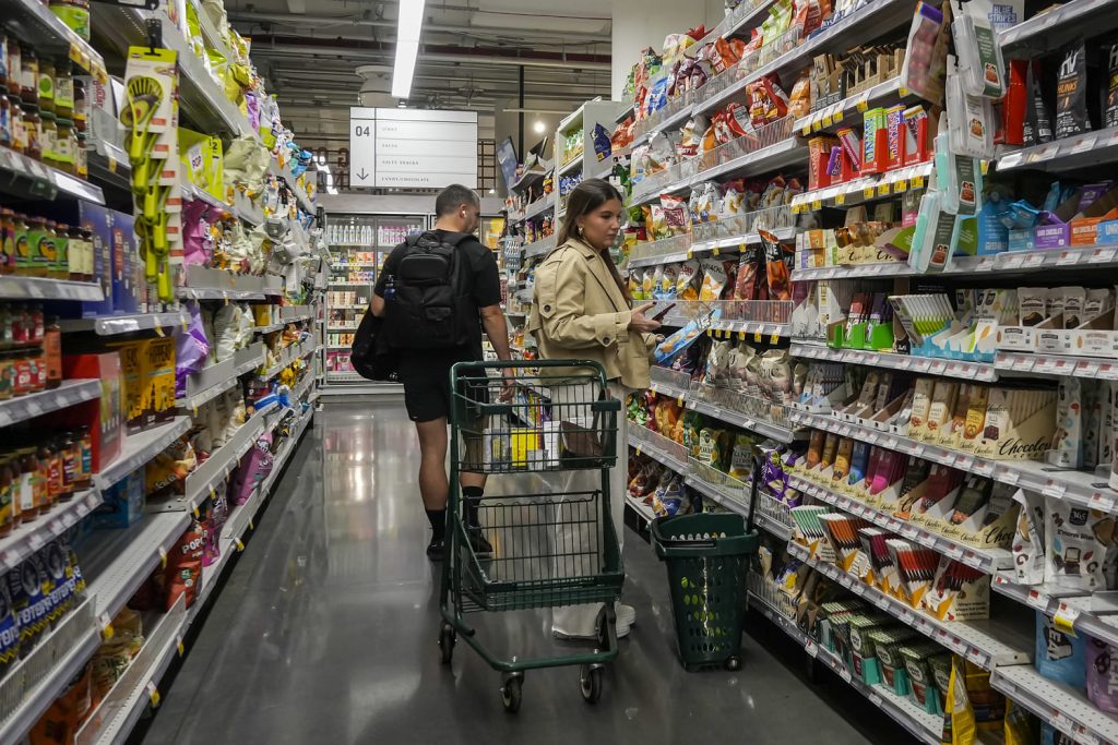 251013-Grocery-store-nyc-aa-231-42379e.jpg