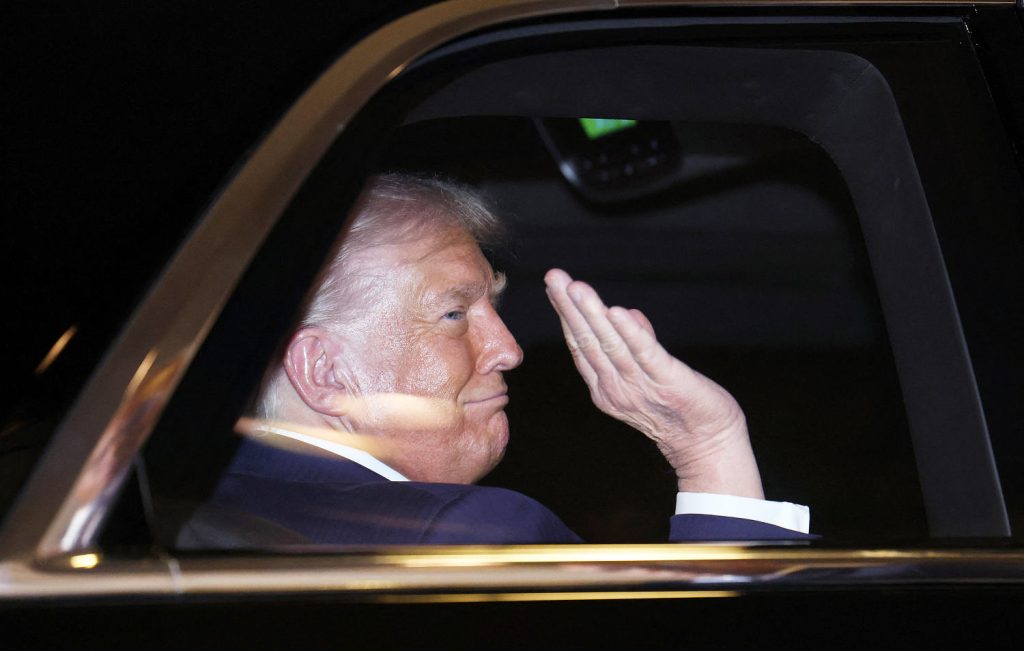 251027-donald-trump-mri-zz-9bca2f.jpg
