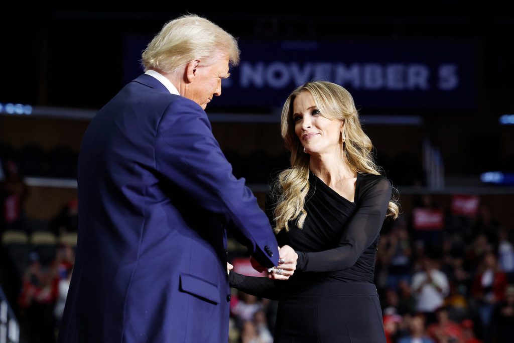 251105-megyn-kelly-donald-trump-es-27959f.jpg