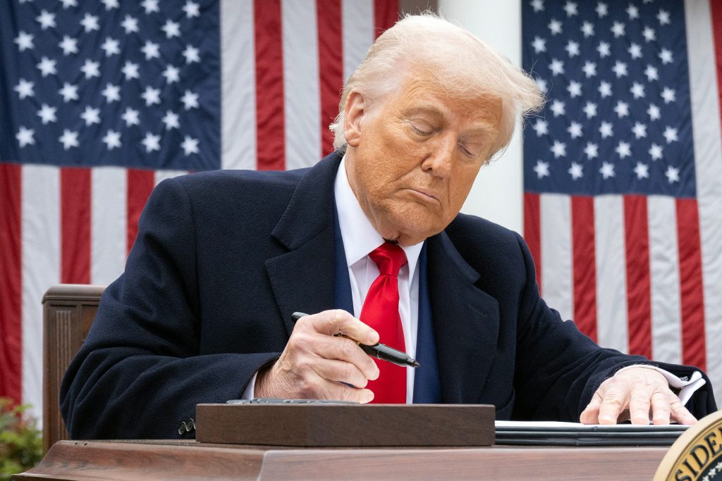 251110-donald-trump-tariffs-zz-f5efb4.jpg