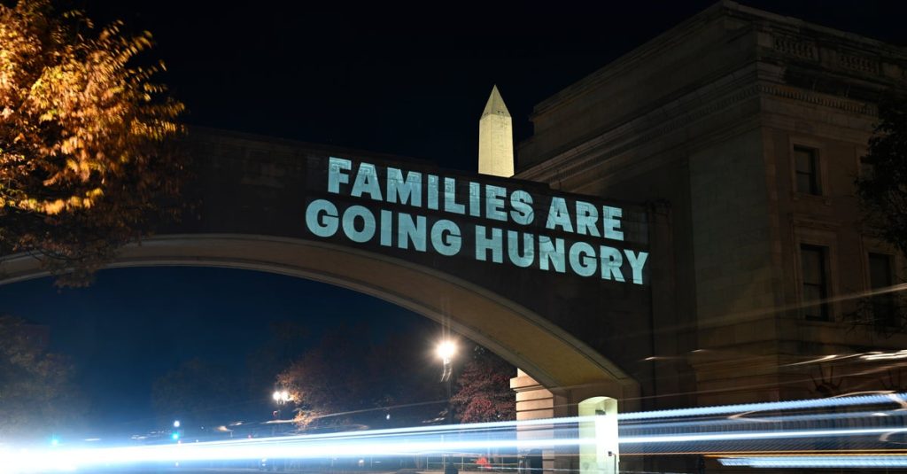 690ffcf0170000b6229c5011.jpeg